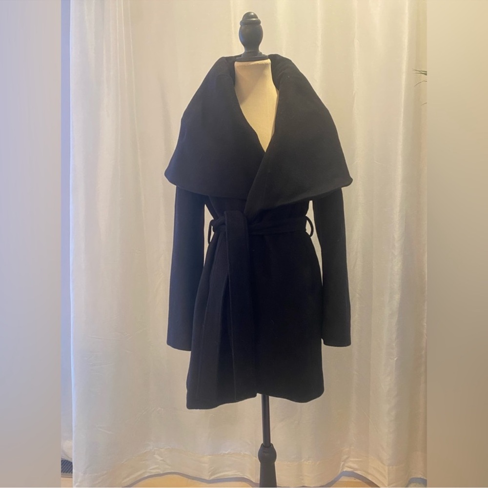T Tahari Black Satin-Trimmed Coat
